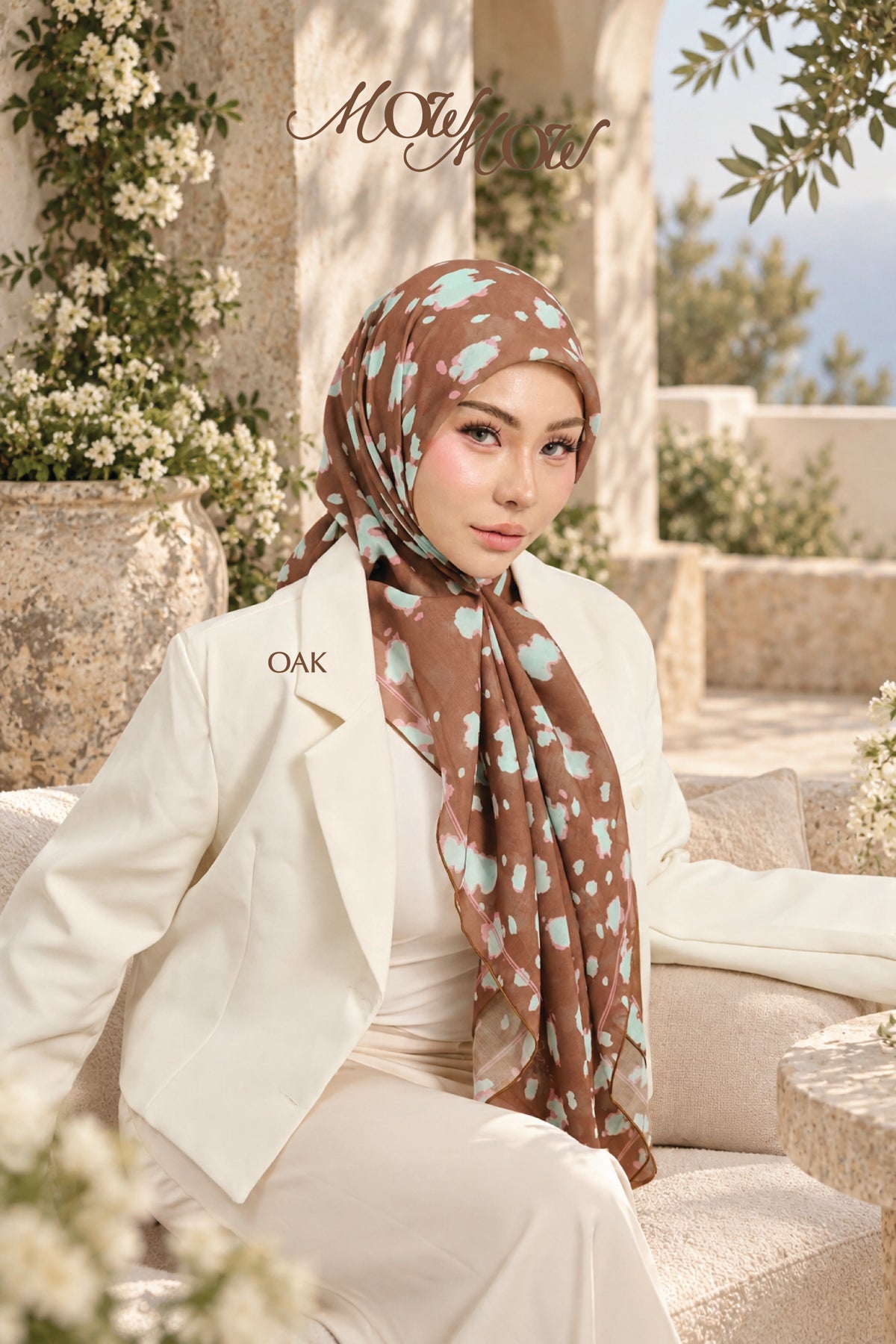 DEARA MOWMOW OAK
